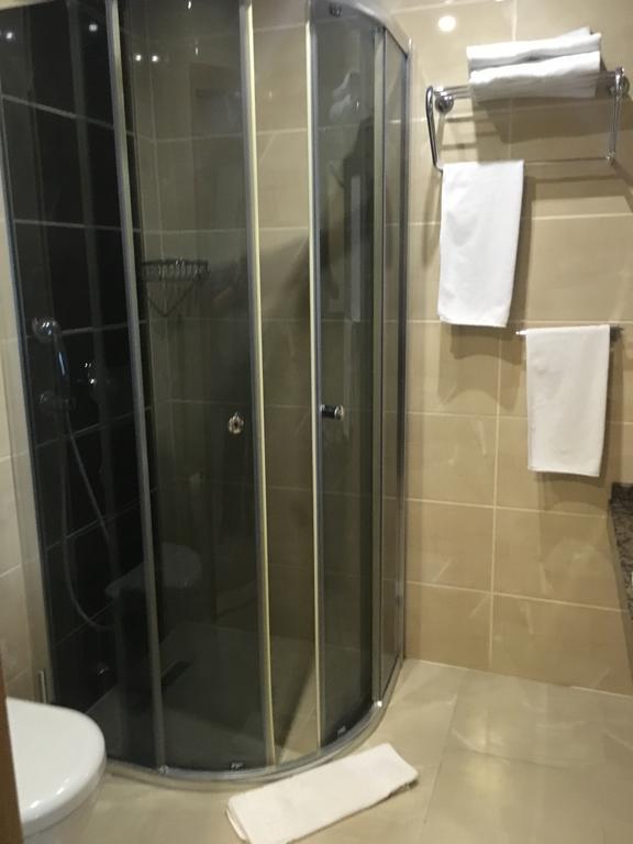 Hotel Duzce Surur Eksteriør billede