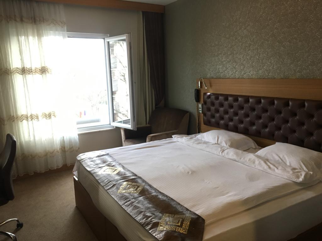 Hotel Duzce Surur Eksteriør billede